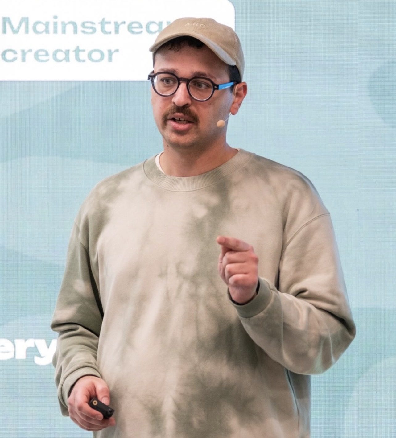 Majd Abi Ali presenting on creator discovery